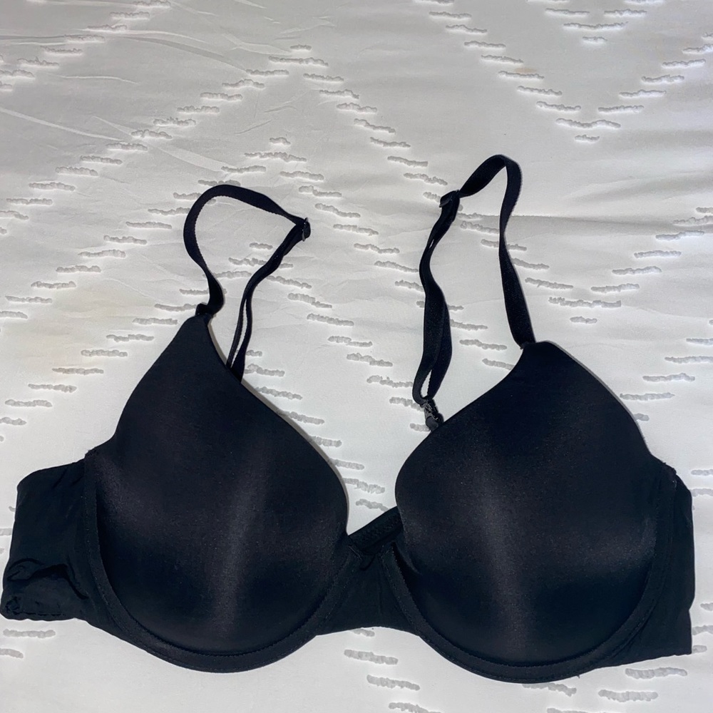 Black Victoria Secret Bra